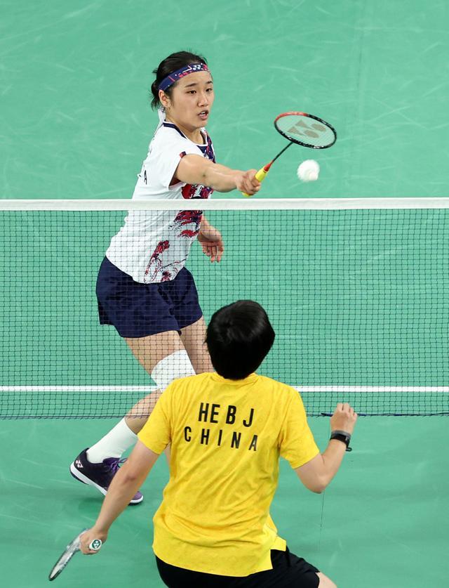 不再拘泥于 不再拘泥于