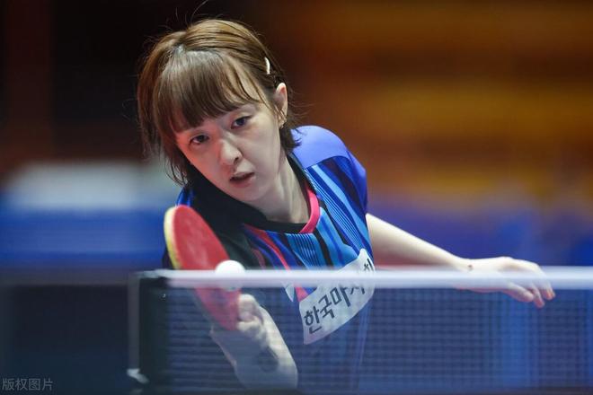 施的枢纽 施的枢纽