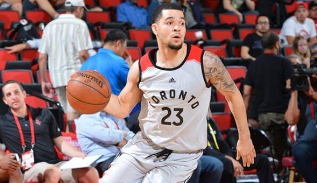 赛场外的朋 赛场外的朋