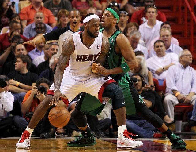 深刻的是 深刻的是